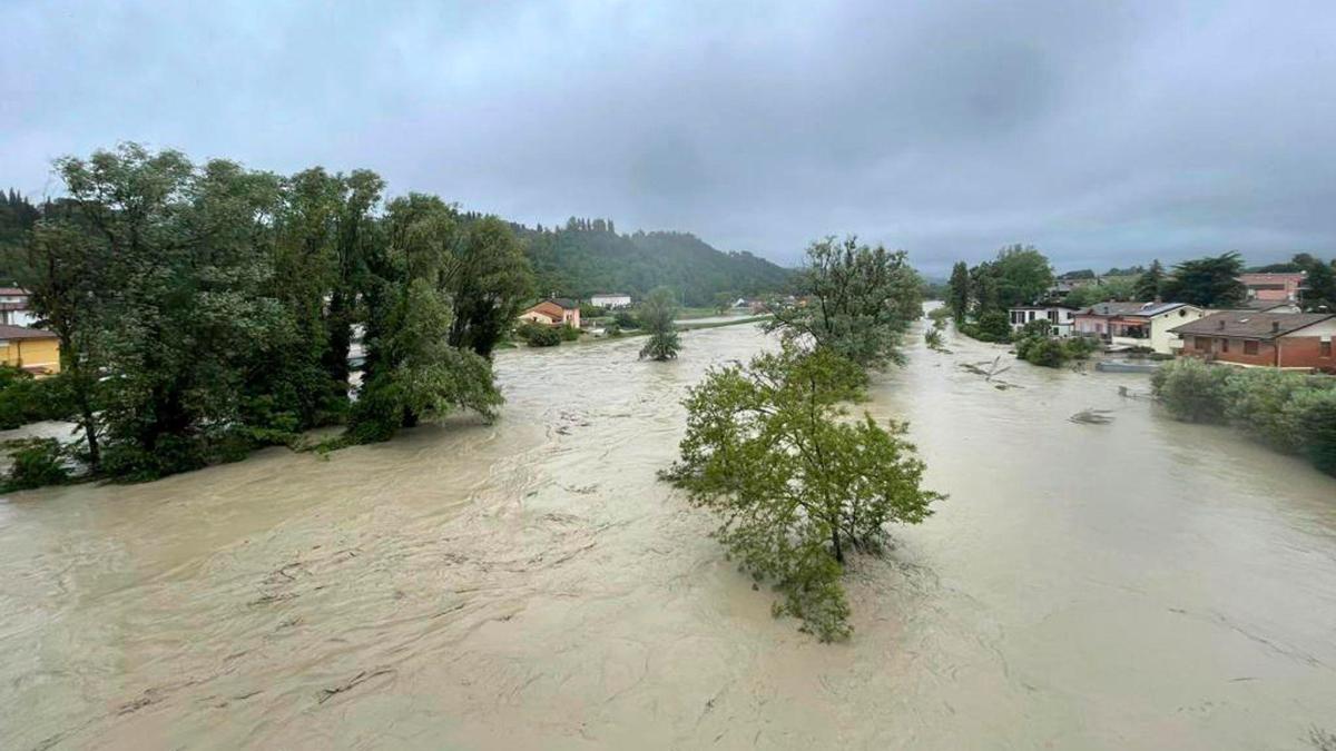 Unwetter Berschwemmungen In Teilen Italiens Neun Tote