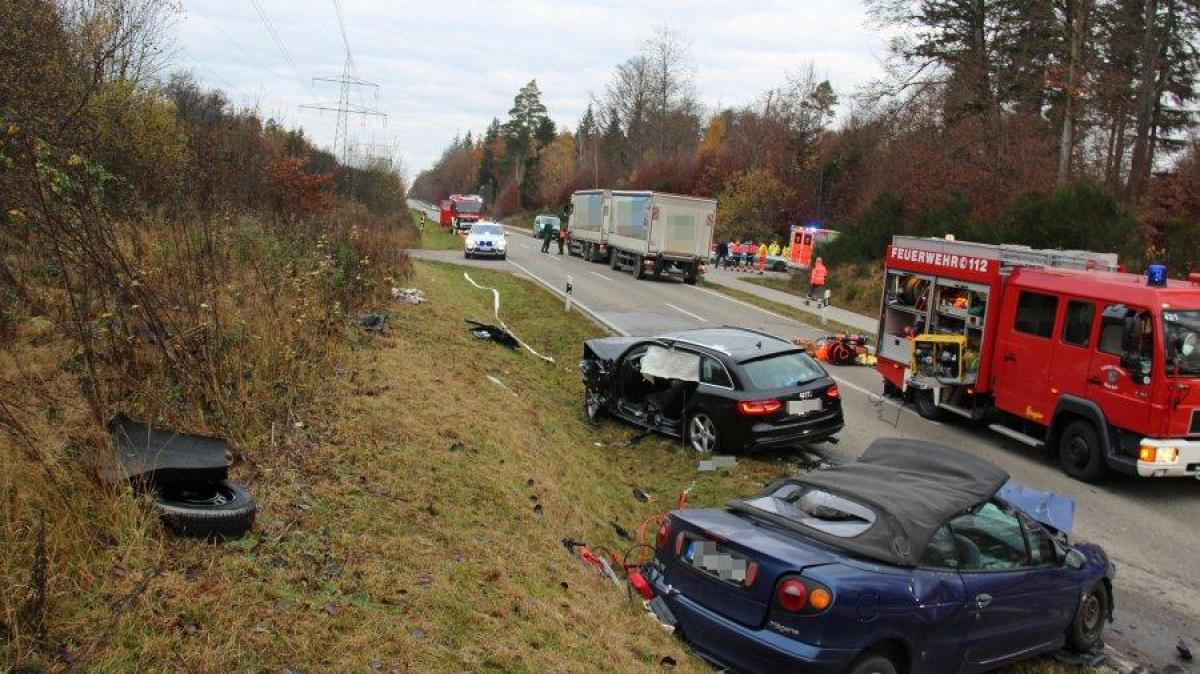 Nach Überholmanöver 25 Jähriger stirbt bei Unfall