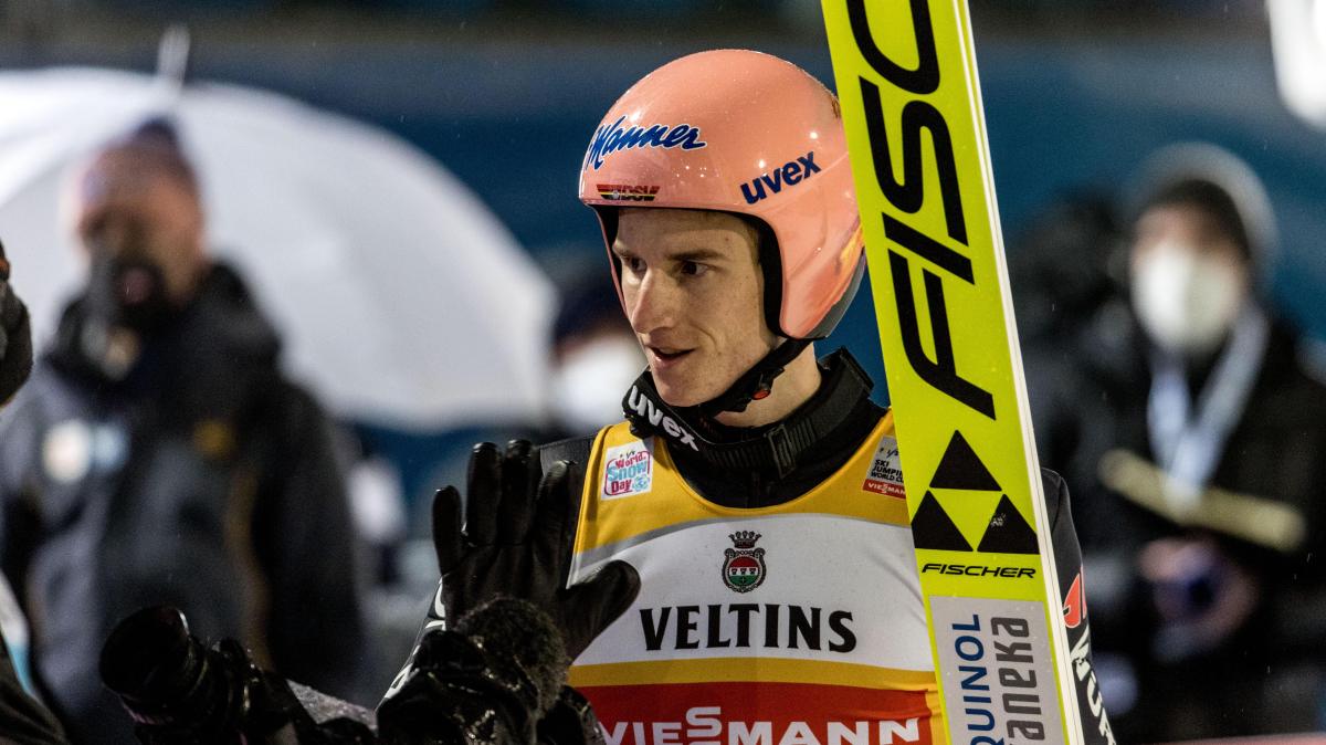 Vierschanzentournee Nach dem Springen in Oberstdorf schlüpft Geiger in