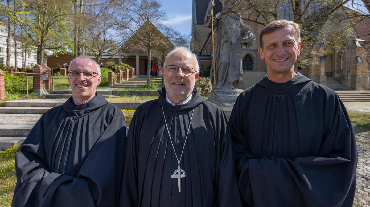 Bruder Lukas bindet sich für immer an das Kloster St Ottilien