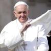 Papst Franziskus prangert Waffenhandel und Terroismus an.
