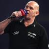 Die Stimme des Darts-Sports: Caller Russ Bray. Sein Markenzeichen ist die rauchige Stimme und das lang gezogene "Onehundredandeighty!"