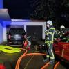 In Mering ist am Sonntagabend gegen 21 Uhr eine Wohnung komplett ausgebrannt. Die Feuerwehr Mering löschte das Feuer. 