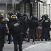 Im Pariser Stadtteil Saint-Denis wurden acht Verdächtige festgenommen. 