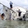 Verweste Leiche und 200 Kilo Kokain auf Yacht vor Tonga entdeckt: Zwei Taucher hätten das Boot vor einigen Tagen vor der zum Archipel Tonga gehörenden Insel Vava'u entdeckt und die Polizei alarmiert, als sie an Bord einen Toten fanden, sagte ein australischer Polizeisprecher am Freitag.