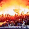 Die Lauterer Fans zündeten beim FC Schalke 04 Pyrotechnik.