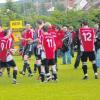 Zum Tanzen zumute war auch den Spielern des FSV Buchdorf nach dem 2:0-Erfolg gegen den SV Wortel-stetten in Tapfheim.  