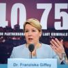 Franziska Giffey präsentiert anlässlich des Internationaler Tages gegen Gewalt an Frauen die Kriminalstatistik 2018 zur Partnerschaftsgewalt. 