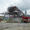 Eine Kies- und Sandaufbereitungsanlage in Dasing brannte am Mittwoch. Die Feuerwehren waren schnell zur Stelle, der Sachschaden ist dennoch hoch.