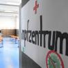 Die Stadt Augsburg will nun verstärkt in den Stadtteilen gegen das Coronavirus impfen - denn Impfstoff ist vorhanden, die Bereitschaft der Menschen scheint aber zu sinken.