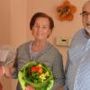 Gerta und Hubertus Heuter freuten sich über die Glückwünsche von Bürgermeisterin Simone Vogt-Keller zu ihrem nicht alltäglichen Ehejubiläum.  	
