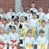 18 Illdorfer Karate-Schüler stellten sich erfolgreich der Prüfung zum nächsthöheren Gurt. 