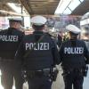 Beamtinnen und Beamte der Bundespolizei sind an den Bahnhöfen in ganz Bayern unterwegs. Dabei haben sie in Nürnberg oder München mehr zu tun als etwa in Günzburg. 