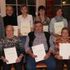 Gartenbauverein-Vorsitzender Werner Engelhardt (stehend von links) zeichnete Gerd und Birgit Kaufmann, Maria Häckl, Gerdi Harlander, Angela Landes und (sitzend v.l.) Hilde Specht, Max Schoder und Franziska Schmaus aus. 	