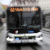 Ab Mai können Fahrgäste mit dem 49-Euro-Ticket deutschlandweit fahren. In Augsburg rechnen die Stadtwerke auf die Schnelle nicht mit großen Umwälzungen.  