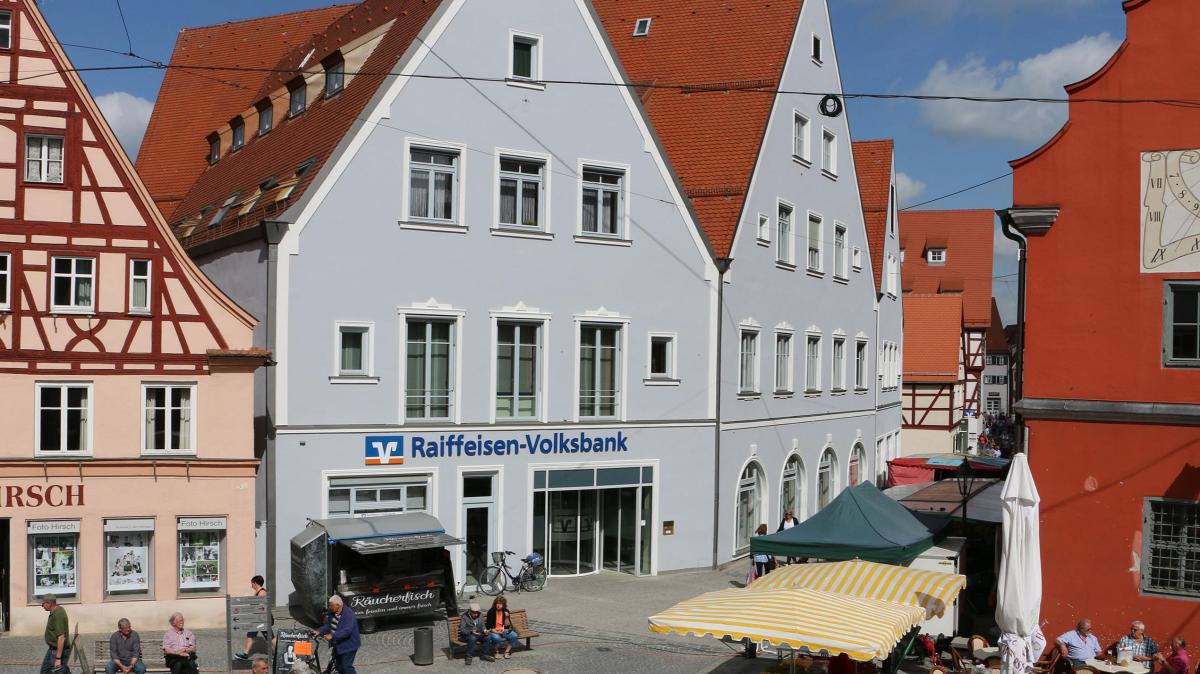 Nördlingen: Die Raiffeisen-Volksbank Ries erhöht die Konto-Gebühren