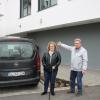 Familie Hilpert aus Obermeitingen beklagt sich über die Parkplatzsituation für Behinderte am Ärztezentrum Untermeitingen. 	