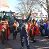 Sonne satt und strahlende Gesichter: Der Faschingsumzug in Offingen lockte viele Besucherinnen und Besucher an.