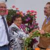Irene Reh feierte ihren 95. Geburtstag. Dazu gratulierte neben ihrem Mann Gerhard (rechts) auch Merchings Bürgermeister Martin Walch. Foto: Christina Riedmann-Pooch
