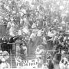 Die Katastrophe nimmt am 29.5.1985 im Brüsseler Heysel-Stadion ihren Lauf. Vor Beginn des Spiels zwischen dem FC Liverpool und Juventus Turin kommt es zu schweren Ausschreitungen.