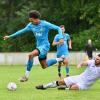 Der SV Cosmos Aystetten (im Bild Raphael Marksteiner) gewann deutlich gegen den FC Oberstdorf. 