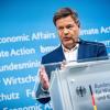 Gerade schwer in der Kritik wegen der Gasumlage: Bundeswirtschaftsminister Robert Habeck. Der Grünen-Politiker habe aber für Bewegung bei Erneuerbaren gesorgt, sagt Wünschel.  