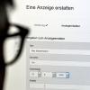 Als letztes Bundesland hat Bayern die Online-Strafanzeige für Kleinkriminalität eingeführt. In Zukunft können Bürger ein Formular im Internet ausfüllen.