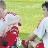 Enttäuschung pur: Die TSV-Akteure Martin Böhm (links) und Marc Kugler (rechts) nach der bitteren 1:2-Niederlage gegen den SC Mühlried.