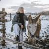 Janne Kellner lächelt tapfer, auch wenn ihr eher zum Heulen zumute ist: Der Gnadenhof Frauenwies steht praktisch vor dem Aus. 