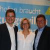 Nach der Nominierungsversammlung im Adler (von links): Michaela Bahle-Schmid, Bürgermeister-Kandidat Stefan Welzel mit Gattin Martina Echteler-Welzel und Franz Pschierer. 
