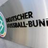 Der Deutsche Fußball-Bund hat den Rahmen für die Fortsetzung von 3. Liga, DFB-Pokal und Frauen-Bundesliga gesetzt.