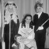 Kinderfasching beim TVIchenhausen 1957. Von links: Hofmarschall Reinhold Bayer, Prinzessin Lotte Schneider,  Prinz Franz Mändle und sitzend Hofnarr Ute Grimm.