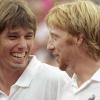 Michael Stich (links) gewann zusammen mit Boris Becker 1992 Olympisches Gold.  (AP Photo/Lionel Cironneau)
