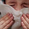 Kinder sind im Winter oft erkältet – aber wie häufig erkranken sie eben nicht nur an einem gewöhnlichen Schnupfenvirus, sondern an Corona?