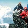 Alfred Hennings (links) mit Martin Frölich und Wolfgang Neuerburg im Jahr 1981 bei der Lenzspitzüberschreitung (4327 Meter) im Wallis. Im Hintergrund das über 4500 Meter hohe Weißhorn. 