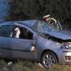 Gerade noch vor der Wörnitz gelandet ist dieses Auto bei einem Unfall nahe Harburg.