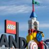 Mit dem Legoland Deutschland liegt einer der beliebtesten Freizeitparks bundesweit direkt in der Region Schwaben. Doch für Familien ist ein Besuch meist kostspielig.