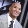 Weltstars wie Dwayne Johnson engagieren sich mit Staats- und Regierungschefs im Kampf gegen Corona.