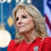 Die First Lady der USA, Jill Biden, hat am Dienstagabend für Aufsehen gesorgt.