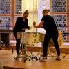Das Porter-Percussion-Duo spielte in Oettingen auf verschiedenen Instrumenten.