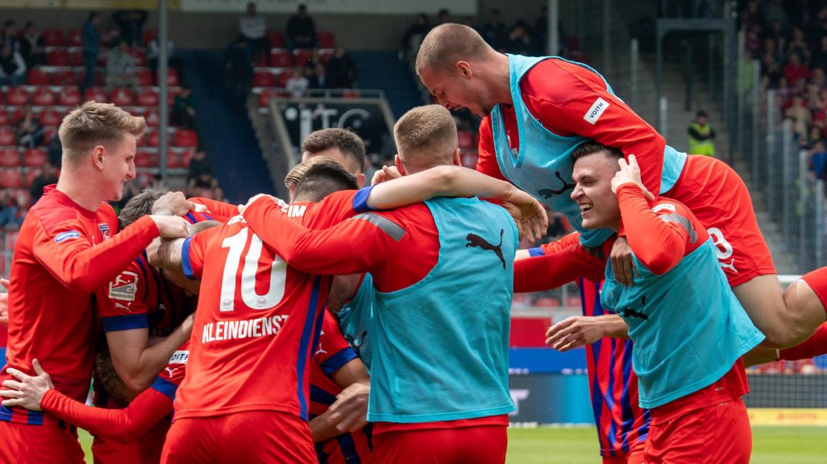 Heidenheim Und Der Hsv Liefern Sich Showdown Um Den Bundesliga Aufstieg 0728