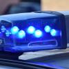 Die Polizei hat drei Jugendliche ermittelt, die in Obergriesbach über Autodächer gelaufen sind. . 