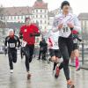 „Leiden“ am letzten Tag des Jahres: Auch diese Athleten kämpften sich bei „Schmuddelwetter“ entlang des Donaukais in Richtung Ziel.