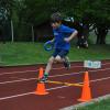 Schnelligkeit und Koordination: Bei der Hindernis-Sprint-Staffel traten die Kinder gegeneinander an.