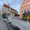 Die Straßenbahn fährt seit Dienstag die Haltestelle am Moritzplatz in Augsburg wieder an.  