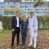 Der Fachbereich Innere Medizin im Klinikum Landsberg wird neu aufgestellt. Im Bild: (von links) Vorstand Marco Woedl, die neue Personaldirektorin Dr. Julia Schäfer und Interims-Chefarzt Dr. Peter Landwehr. 