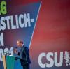 Armin Laschet, Unions-Kanzlerkandidat und CDU-Vorsitzender, spricht beim Parteitag der CSU. Es ist der erste Präsenzparteitag der CSU seit dem Ausbruch der Corona-Pandemie.