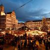 Der Augsburger Christkindlesmarkt 2018 wird mit großem Programm und langen Öffnungszeiten wieder eine Million Besucher anziehen.