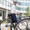 Mit dem Fahrrad zur Arbeit: Das ist gesund, schont die Nerven und den Geldbeutel – und die Umwelt. 