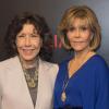 Jane Fonda (r) und Lily Tomlin sind "Grace und Frankie". Staffel 6 startet heute am 17.1.20 auf Netflix. Alle Infos zu Trailer, Cast und Handlung sowie Reviews und Kritiken: hier.